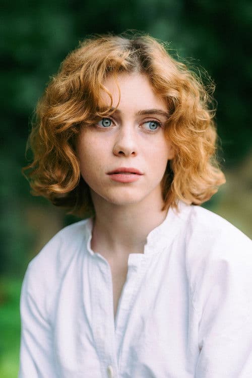 Sophia Lillis poster